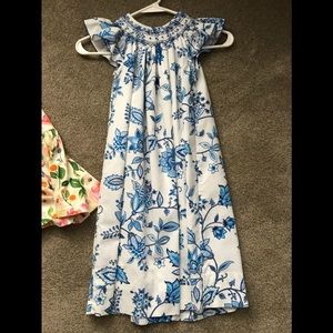 Girls dress